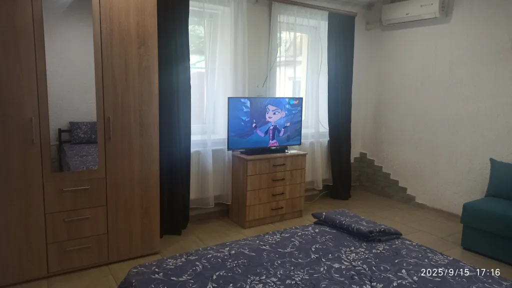 Уютный номер в старом городе, с небольшим двориком на 2 номера