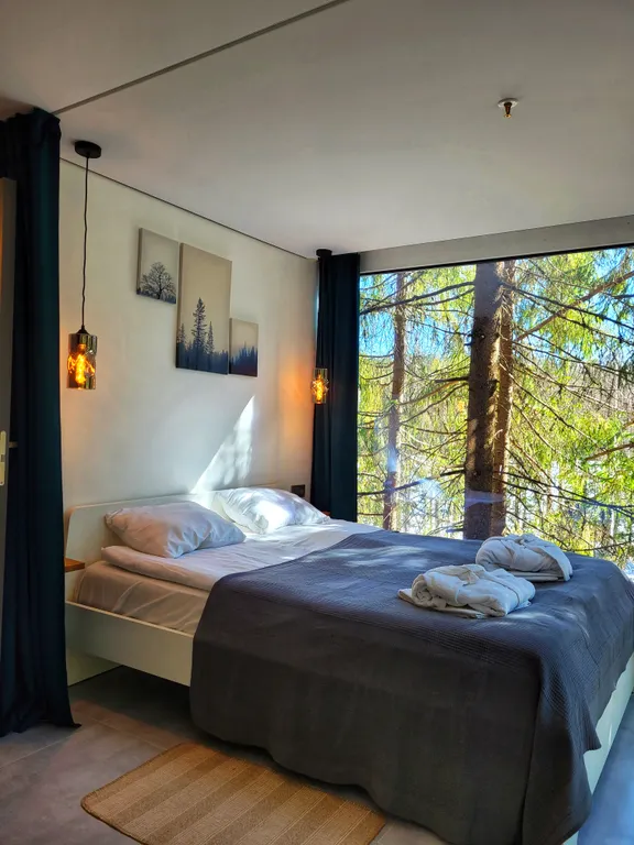 Коттедж комфорт класса с видом на лес