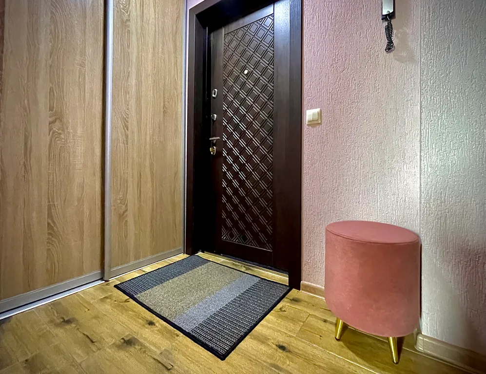 Квартира Уютная квартира рядом с жд вокзалом Адлера — Адлер