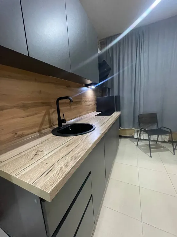 Квартира Апартаменты 3-х местные с кухней — Адлер