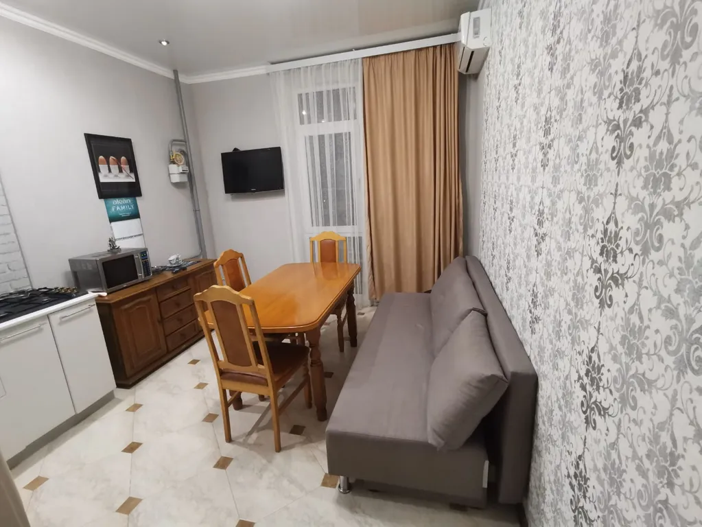 Квартира Квартира Евродвушка с видом на море — Геленджик