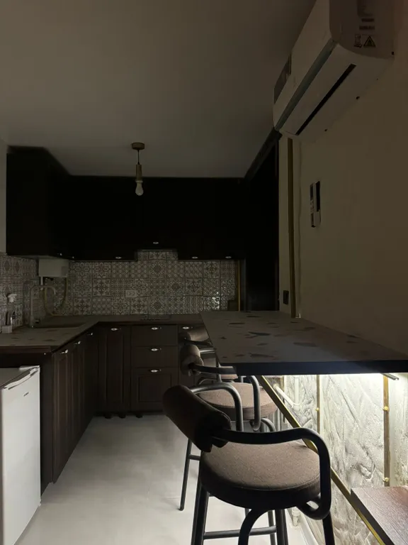 Апартаменты с видом на церковь Двенадцати апостолов