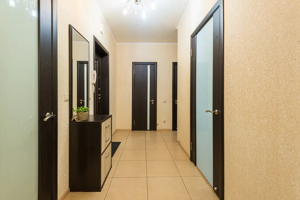 В центре, 2 кондиционера, 2 ТВ, гостиничный сервис, бесконтактно