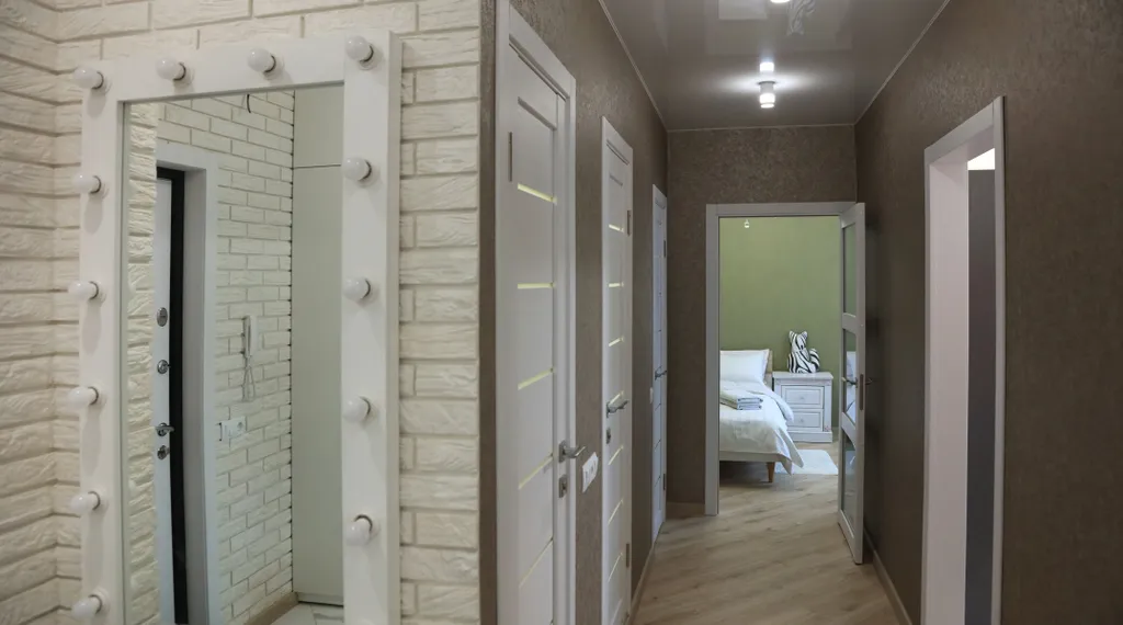 2-комнатная возле ТЦ Корона