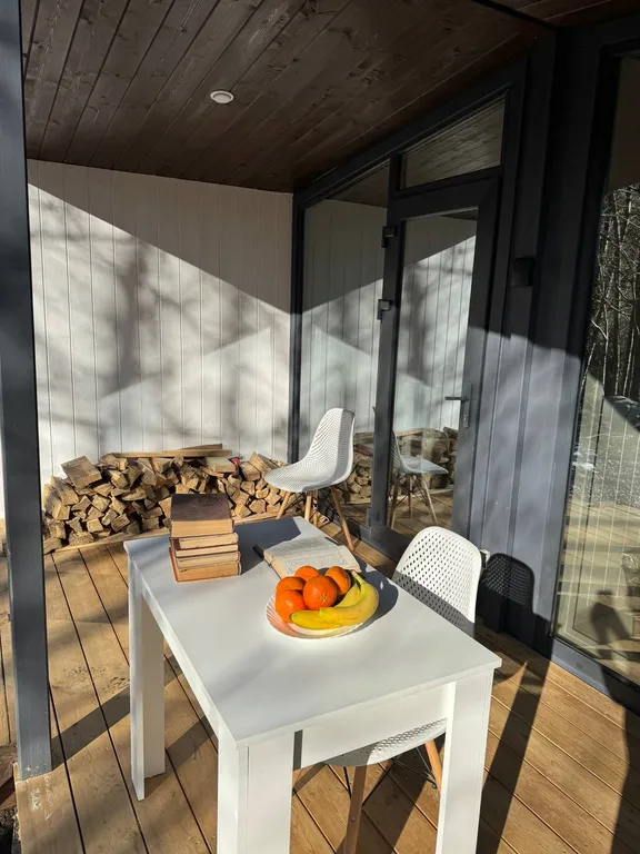 Домик у ручья Красная поляна