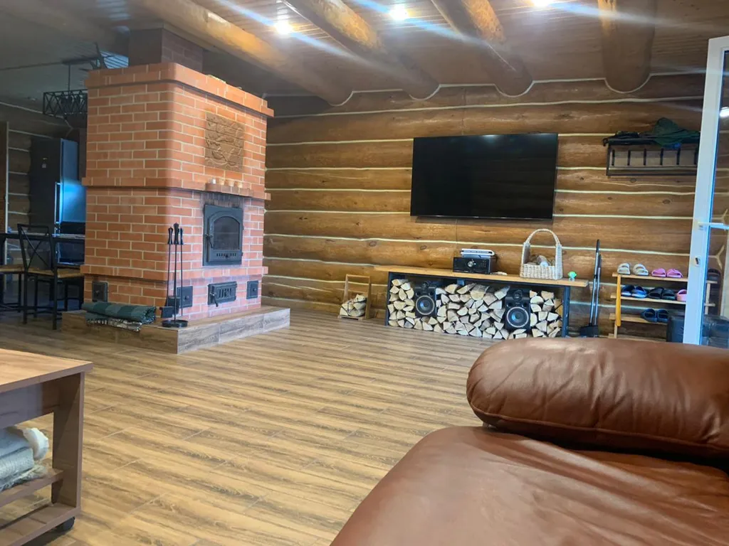 Дом в Карелии на берегу Онежского озера