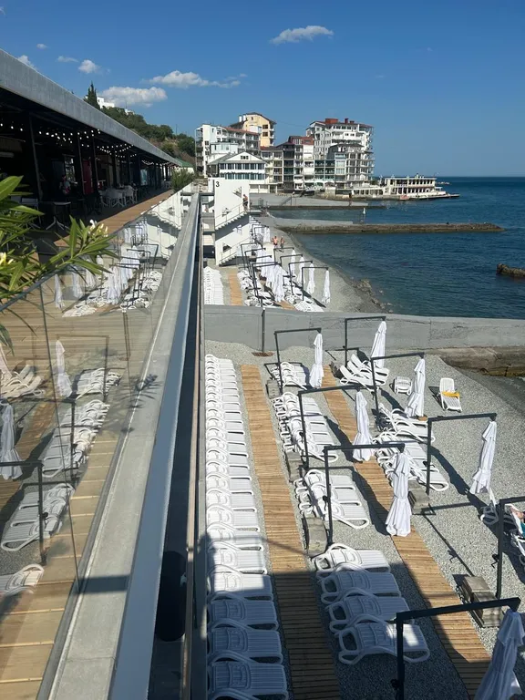 Квартира у пляжа "Изумрудный"