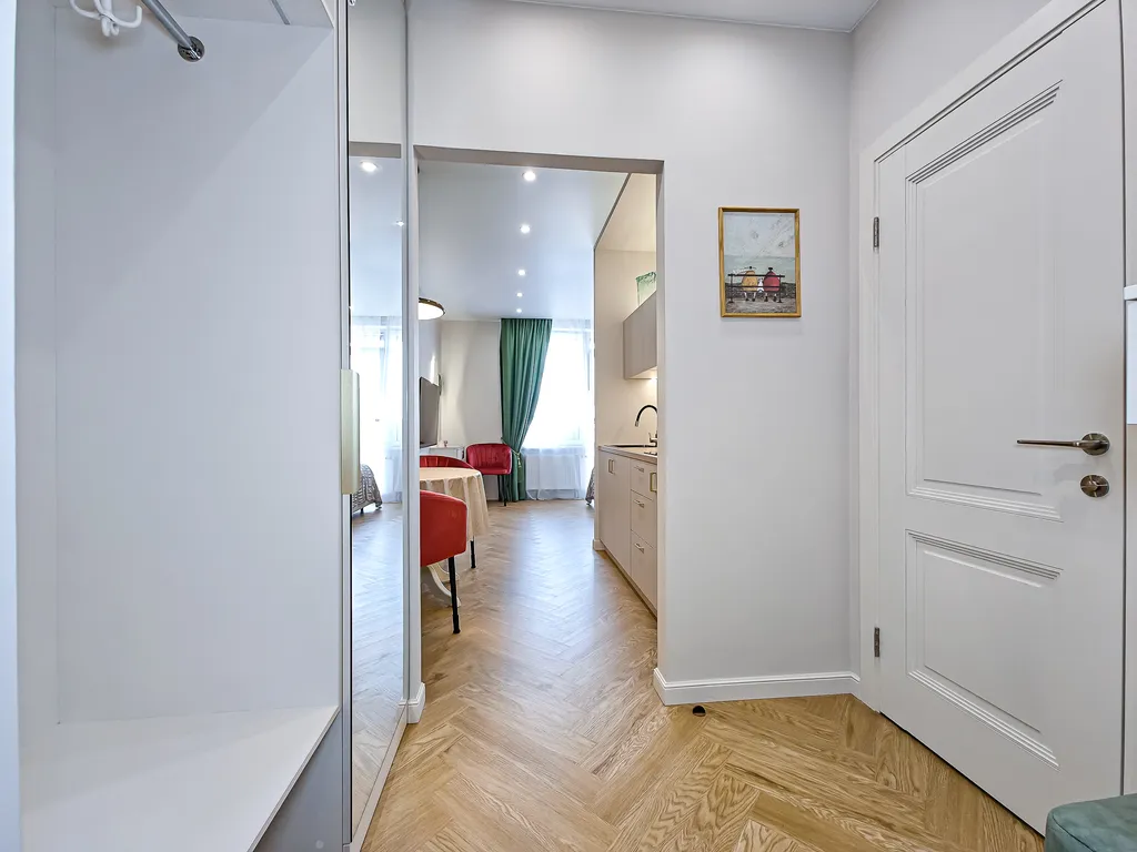 Уютная квартира у метро и вокзала в новом доме