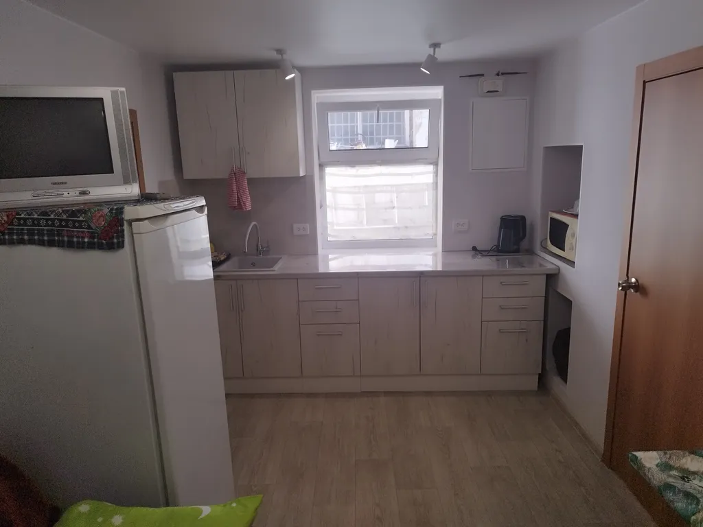 Дом возле набережной