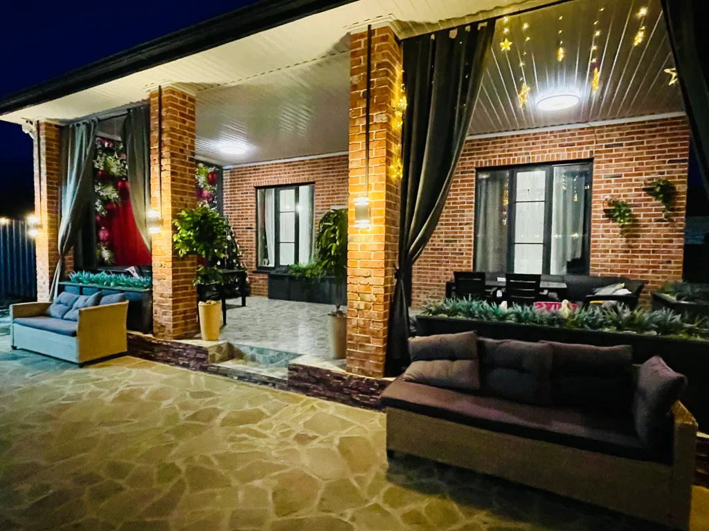 Дом с теплым бассейном и банным чаном Краснодар