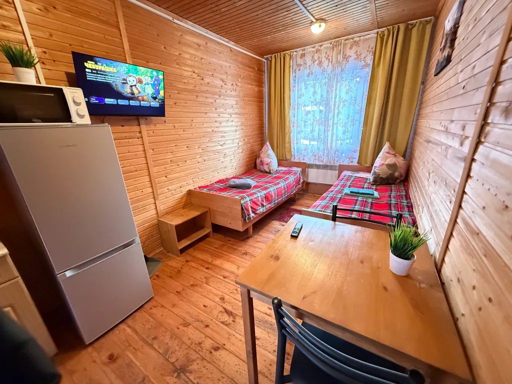 Квартира Жилая комната с двумя односпальными кроватями — Апшеронск