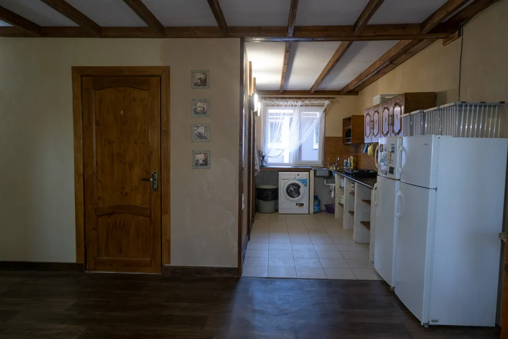 Трёхместный номер с 3 односпальными кроватями