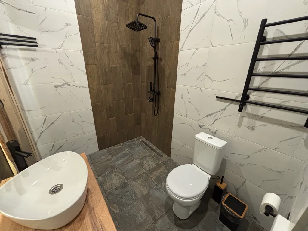 Загородный дом с баней и чаном