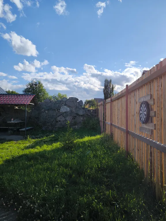 Загородный дом у озера