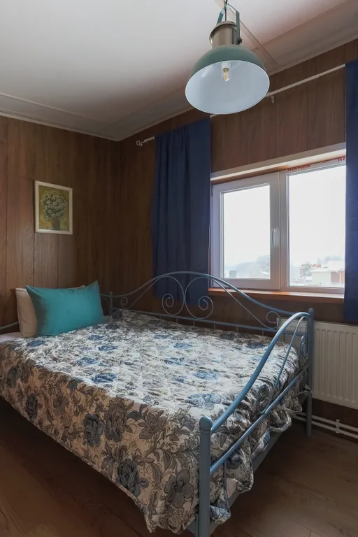 Коттедж Апартамент в стиле Pop-art с видом на бассейн — Пеники