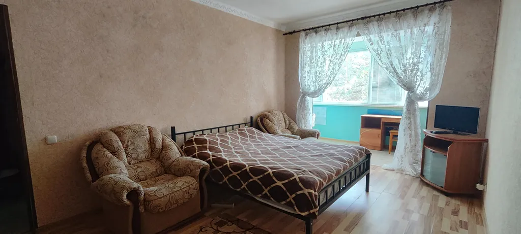 Квартира в центре города — аренда посуточно в Пицунда