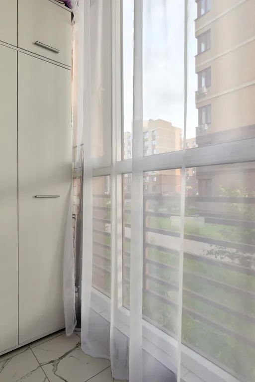 Прекрасная стильная квартира Инь янь