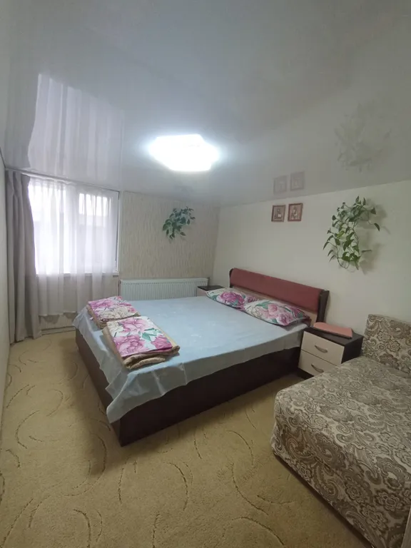 Трехместные с санузлом в номере