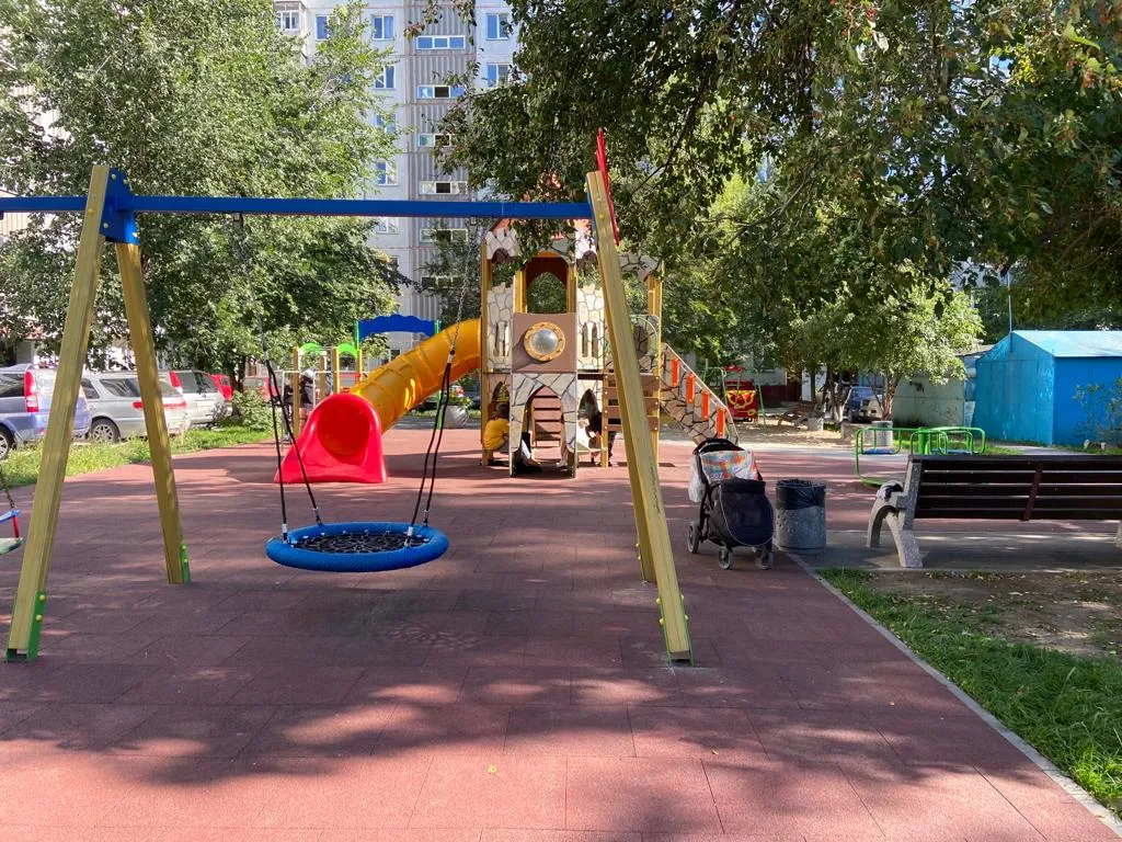 Квартира Трёхкомнатная квартира рядом с зоопарком — Новосибирск