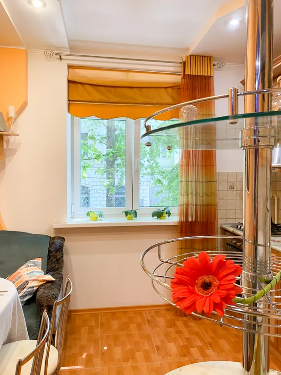 Квартира Квартира Счастье жить в центре Севастополя в яркой квартире с видом на Артбухту — Севастополь