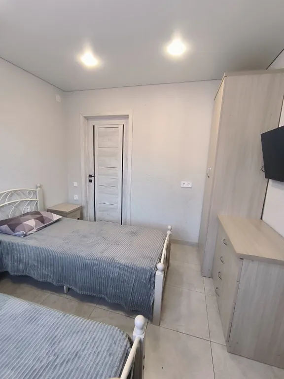 Квартира Комната — аренда посуточно в Лоо