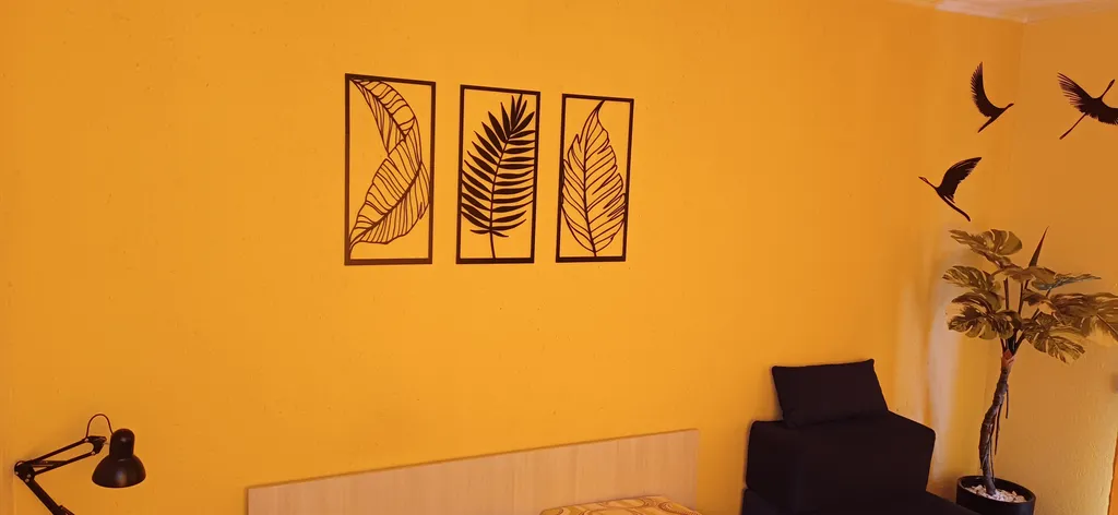 Уютная комната в доме Остановка Море с видом на море и лес