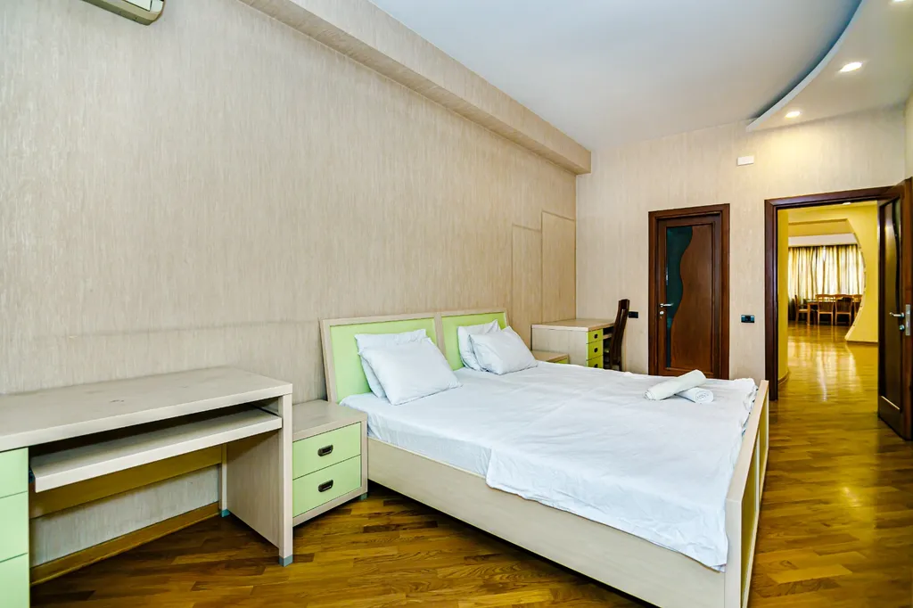 3-комнатная Квартира