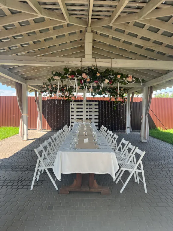 Уютный коттедж в черте города