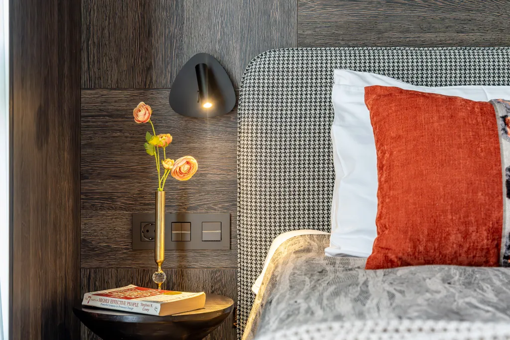 Охта Сьют 11 премиум класса с большим балконом