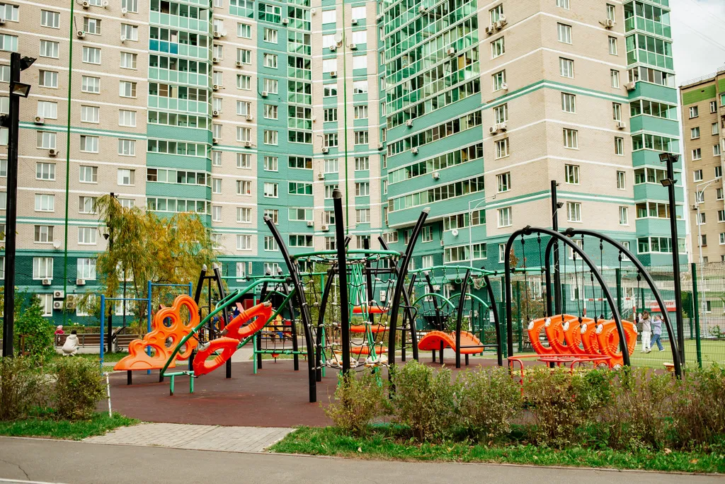 Шикарная квартира видом на пруд около зоопарка