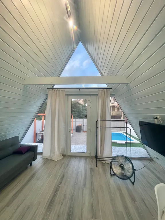 Коттедж 1-комнатный Дом — Геленджик