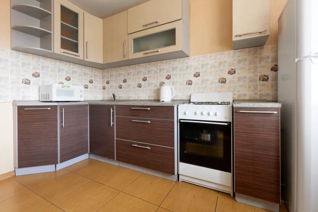 Большой 1-комнатной квартиры с видом на парк и реку