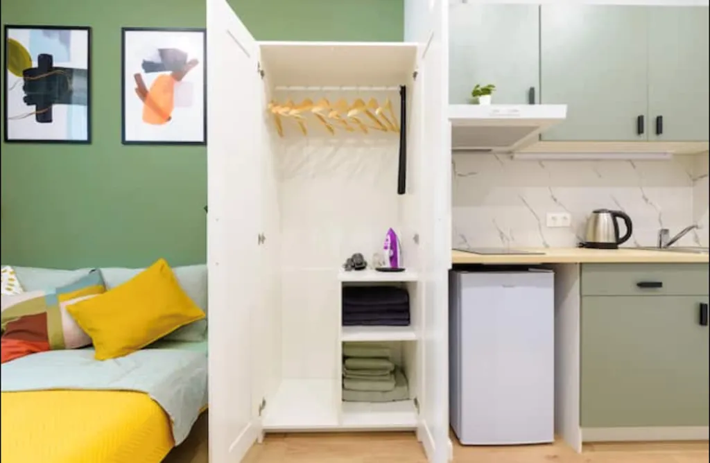 Квартира Квартира Уютная студия крокус — Песочный