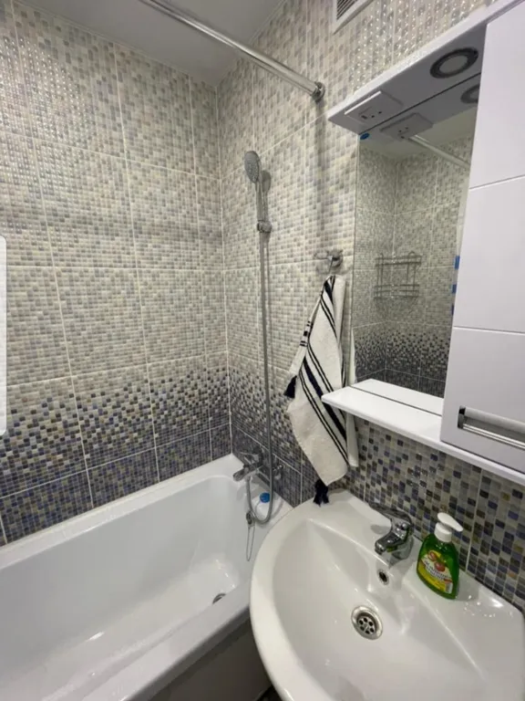 Двухкомнатная квартира с отличным ремонтом в центре Норильска