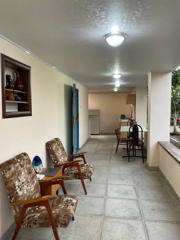 Уютная дача на берегу моря