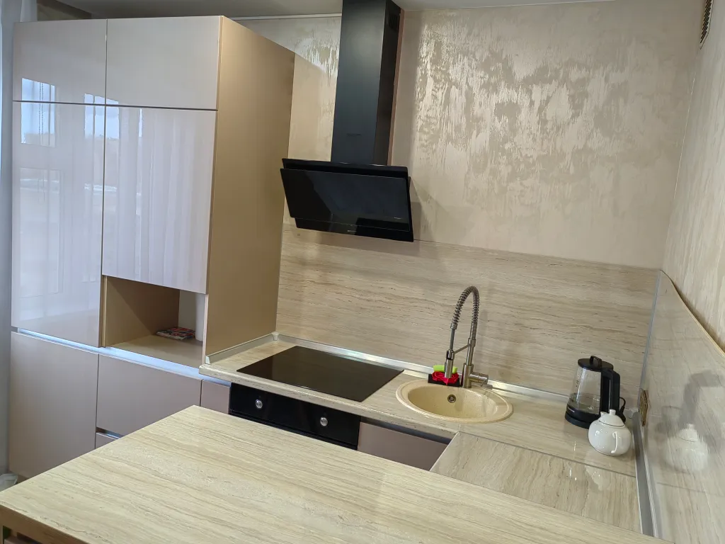 Квартира Уютная двухкомнатная квартира напротив ТЦ Зеленый — Красноярск