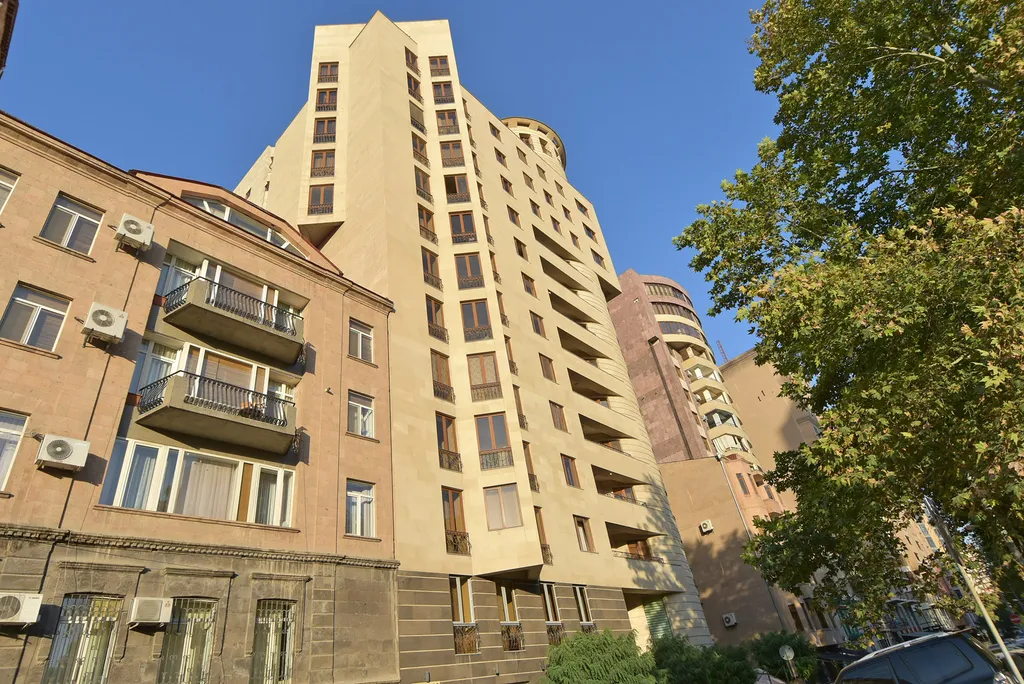 Уютная квартира в центре у сада Малибу — аренда посуточно в Ереван