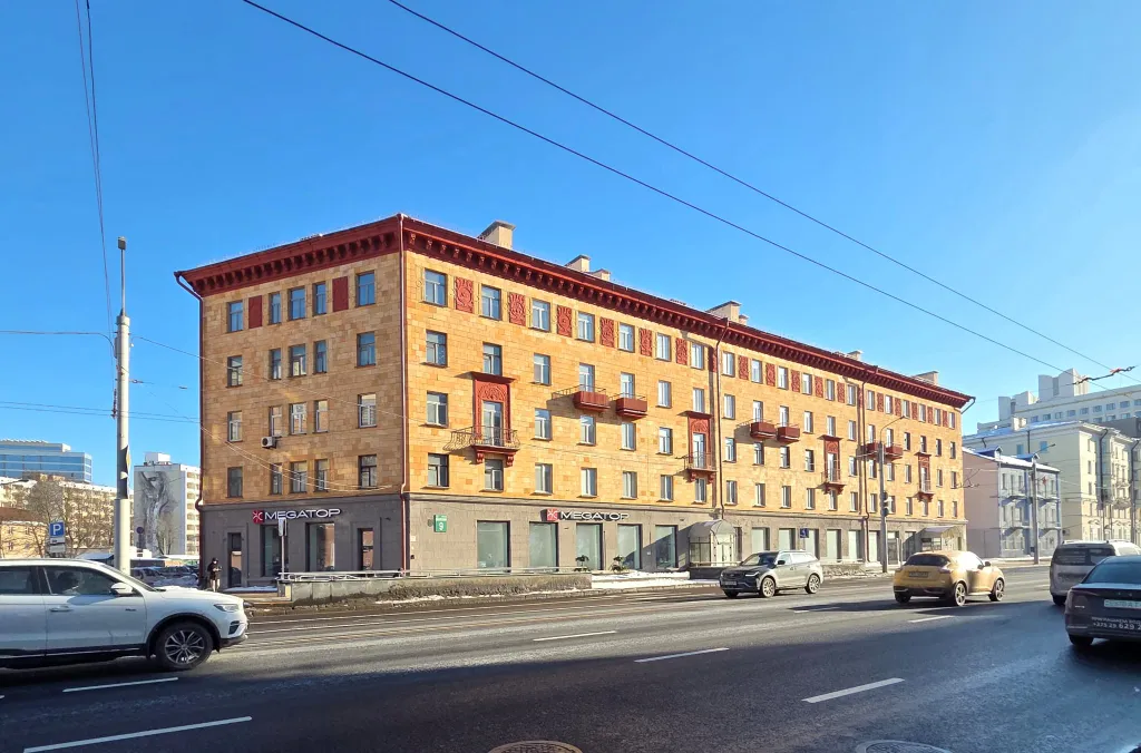 Апартаменты с балконом у вокзала