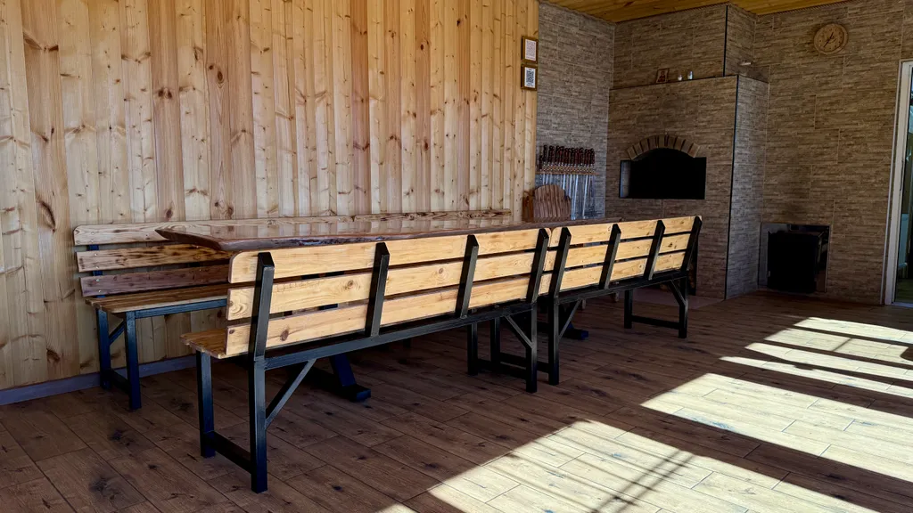 Дом с бассейном и баней