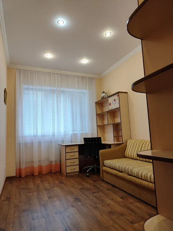 Просторная уютная 2-комнатная квартира у леса и набережной. До 6 человек