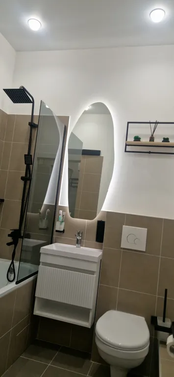 Уютная квартира у пруда