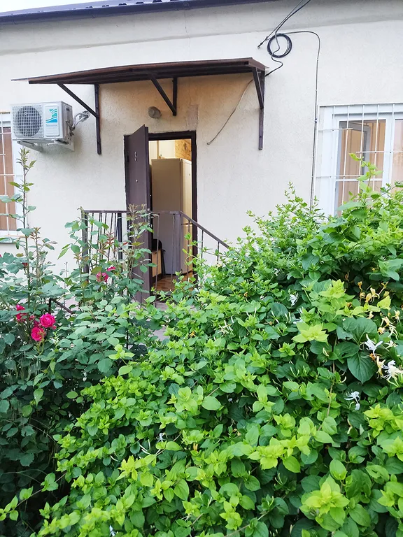 Квартира в центре с отдельным выходом на тихую улицу