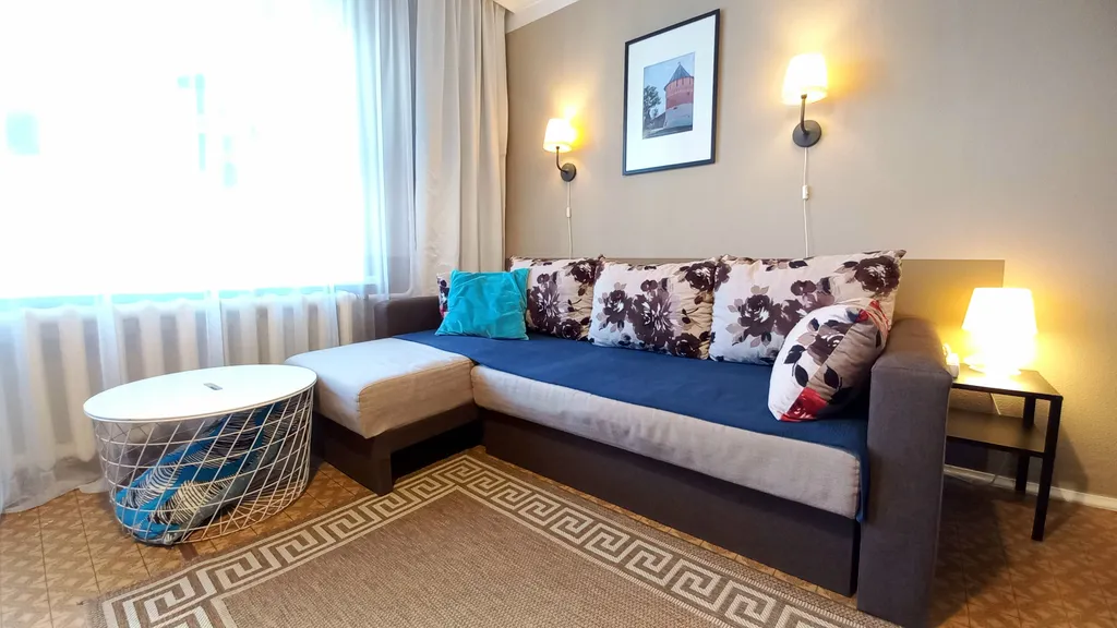 Уютная квартира в тихом районе — аренда посуточно в Тула