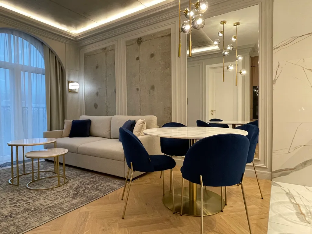 Дизайнерские апартаменты с видом на парк Дендрарий в центре