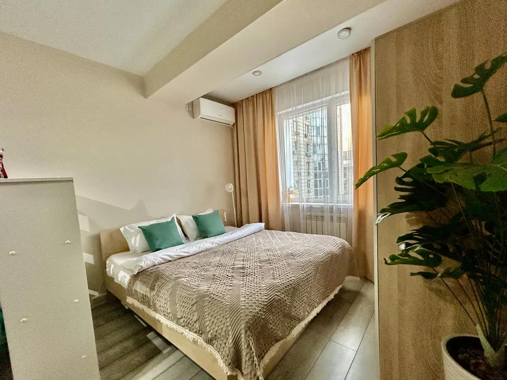 Студия поцелуй в центре города