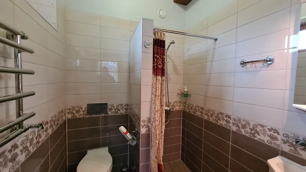 4-комнатный Дом