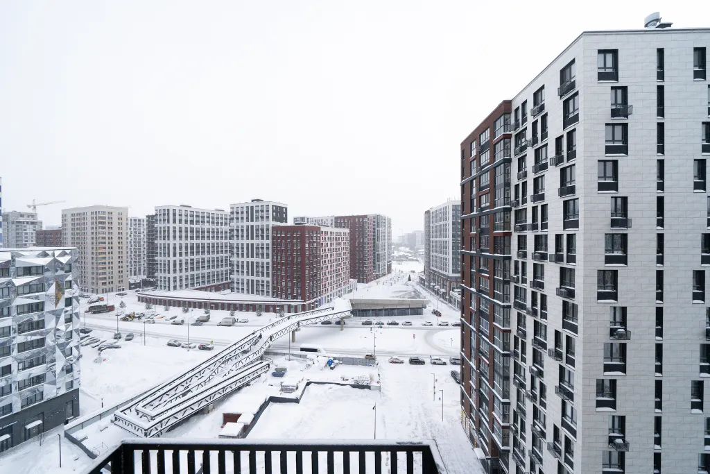 Студия на метро Прокшино