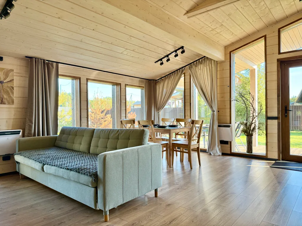 Уютный дом с чаном