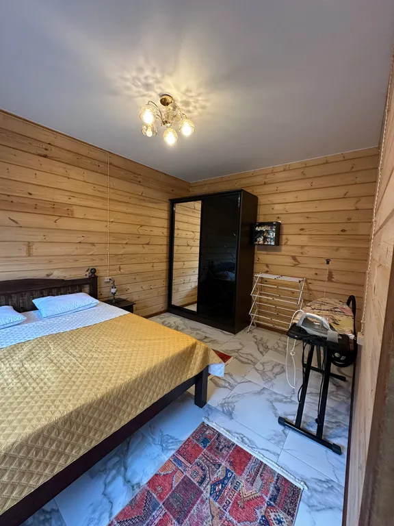 Роскошный эко дом Аквамарин с террасой у водопада и леса