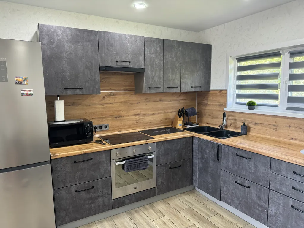 Дом на берегу реки Солоница